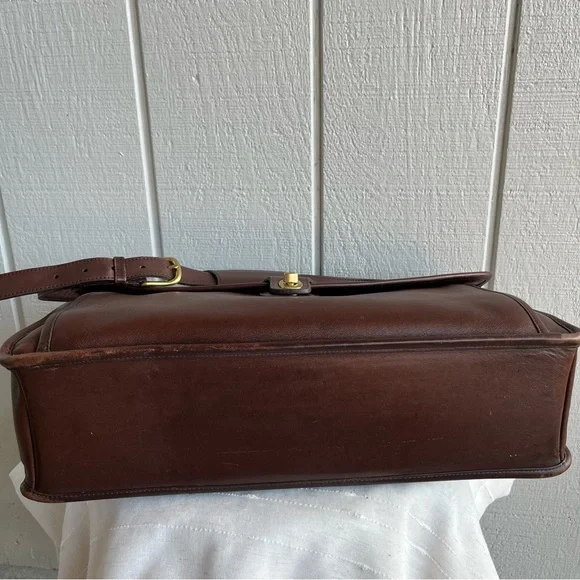 Coach Vintage Y2K Beekman Briefcase 5266 in Mahogany - Picture 12 of 12